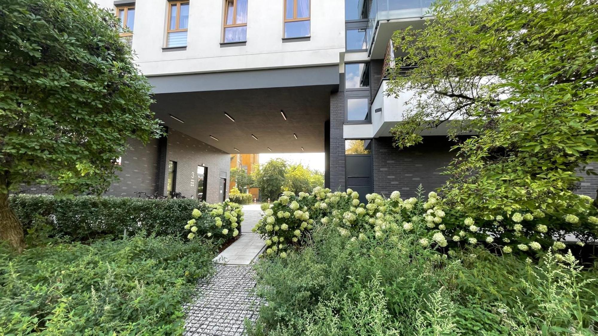 Apartamenty Warszawa Centrum Wlodarzewska 30 Dış mekan fotoğraf
